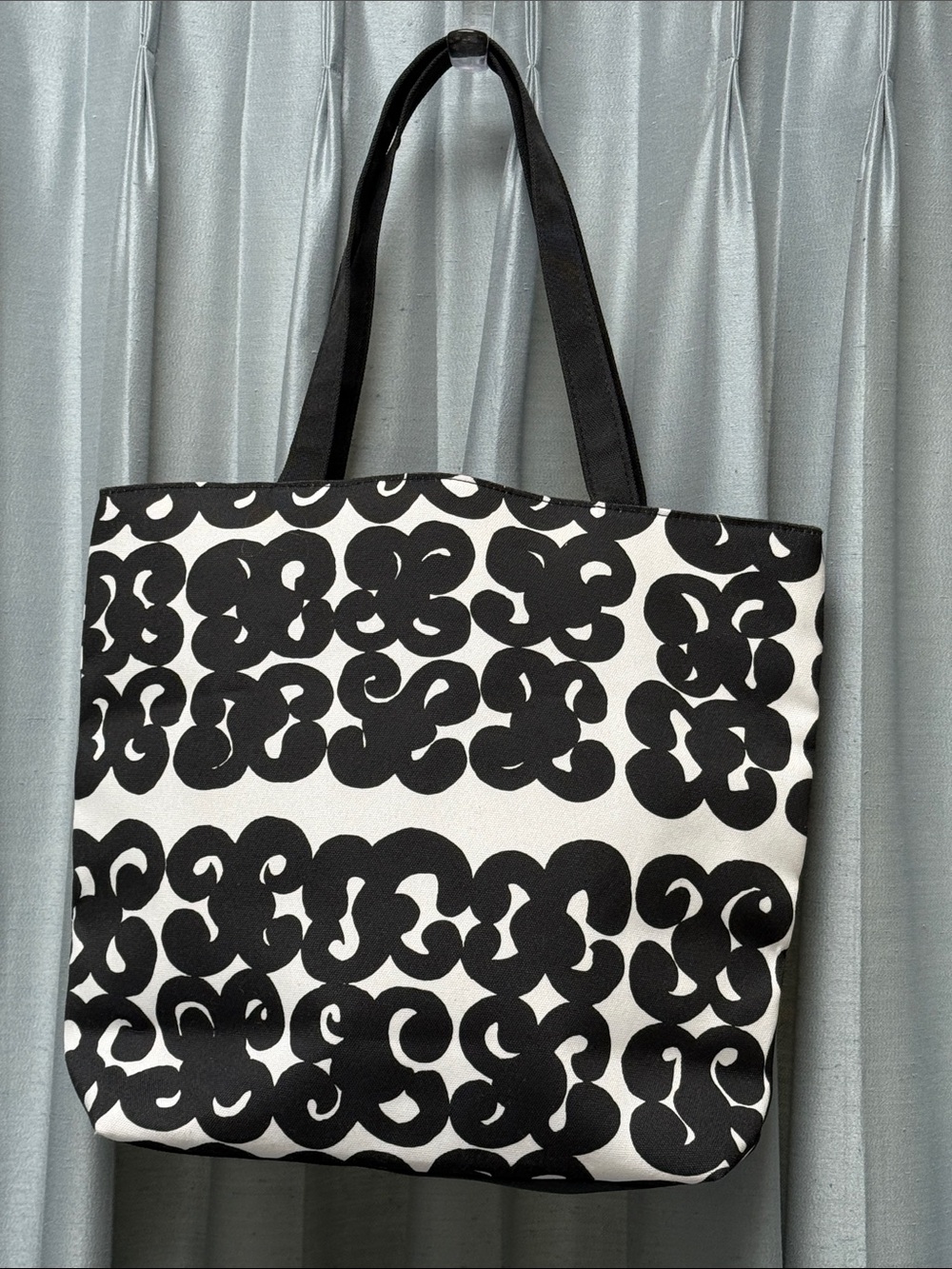 Vintage merimekko for Clinique Keira’s Pattern Tote - Picture 2 of 13